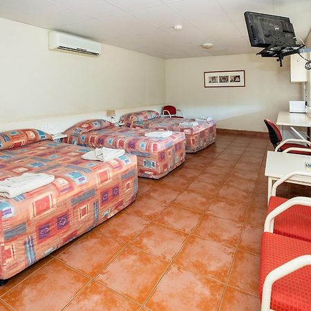 Leichhardt Hotel Motel Cloncurry Kültér fotó
