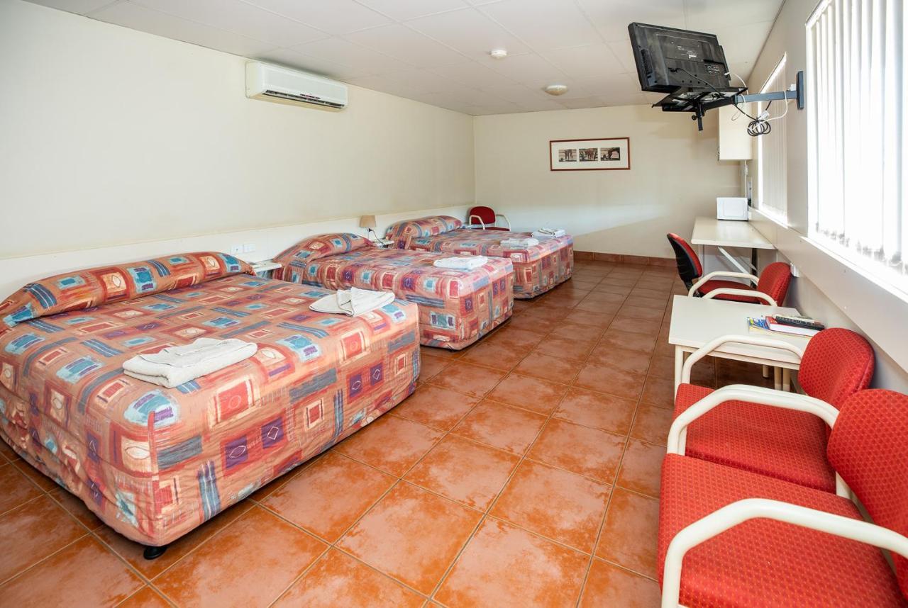 Leichhardt Hotel Motel Cloncurry Kültér fotó