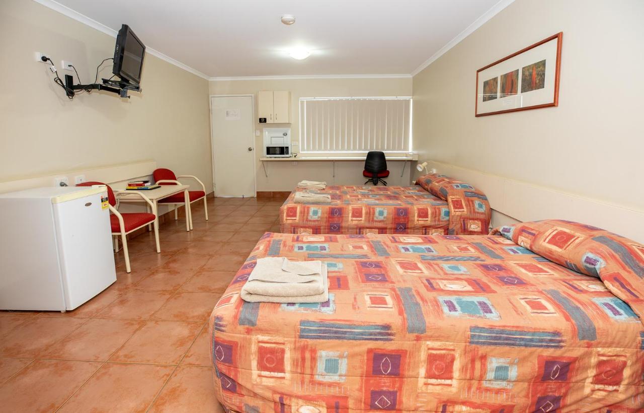 Leichhardt Hotel Motel Cloncurry Kültér fotó