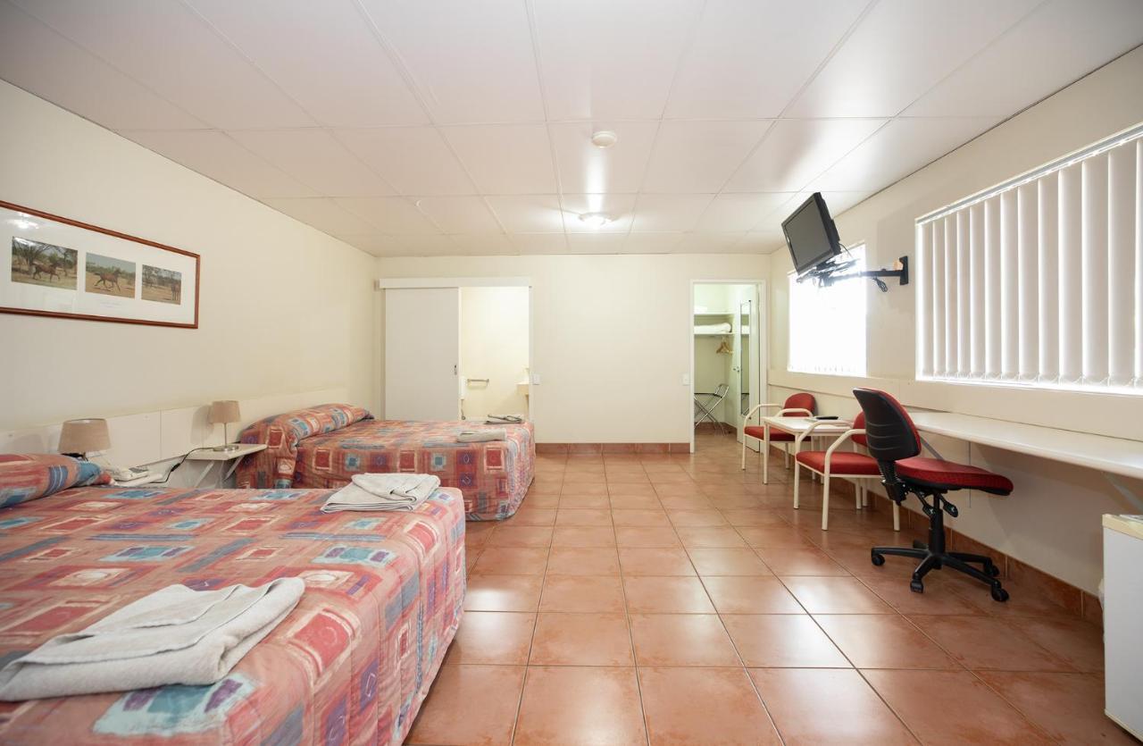 Leichhardt Hotel Motel Cloncurry Kültér fotó